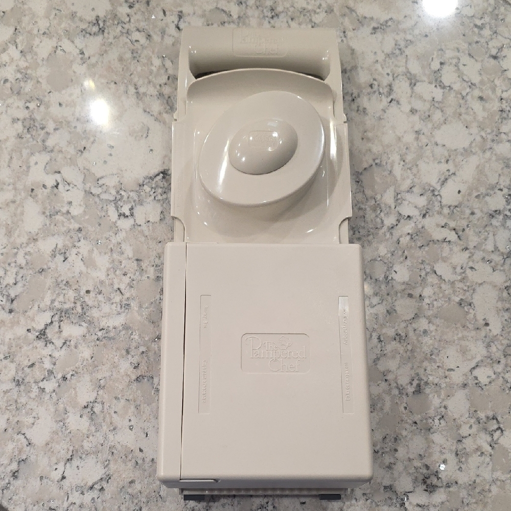 Pampered Chef Slicer
